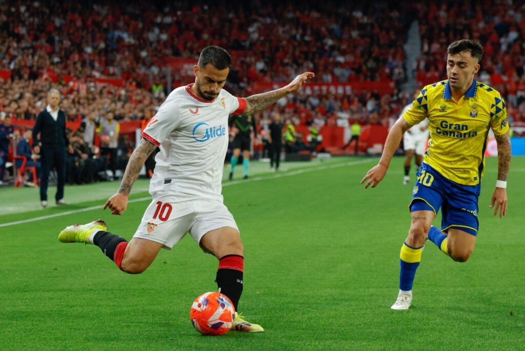 Seviilla y UD Las Palmas afrontan un partido decisivo para ambos